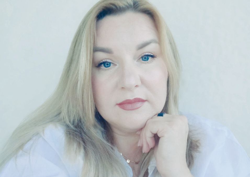 Олена Утюгова