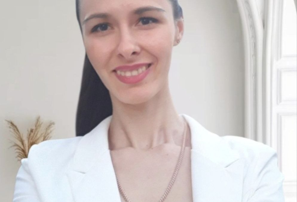 Яна Гущина